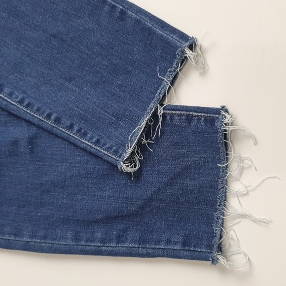 Levi's 721 High Rise Skinny Ankle Distressed Jeans - Picture 12 of 14